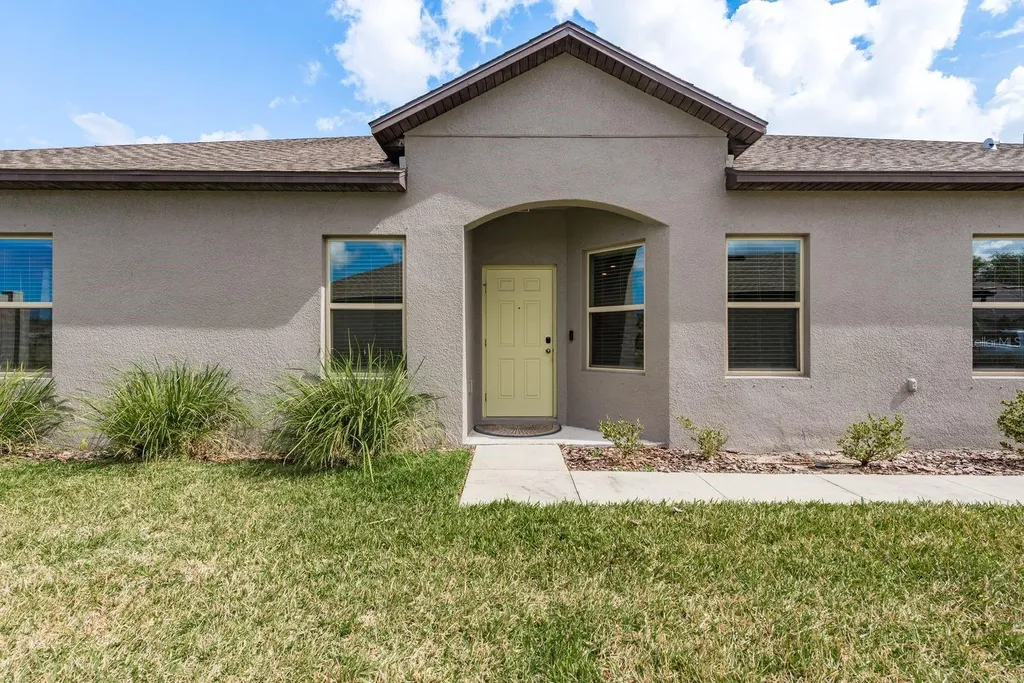 13387 Crest Lake Drive Hudson FL 34669