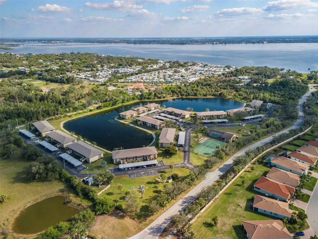 4072 Oakview Drive Punta Gorda FL 33980