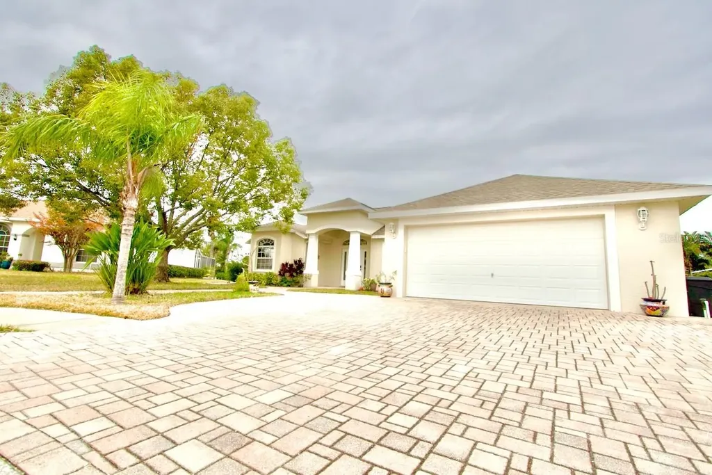 8231 Danbury Lane Hudson FL 34667