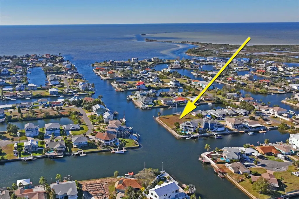 Lot 8 6th Isle Hernando Beach FL 34607