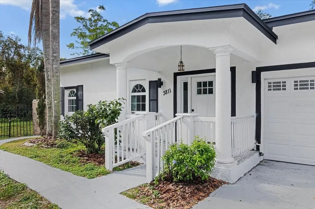3811 River Grove Court Tampa FL 33610