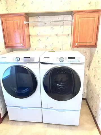 145 Blue Marlin Drive Oldsmar FL 34677
