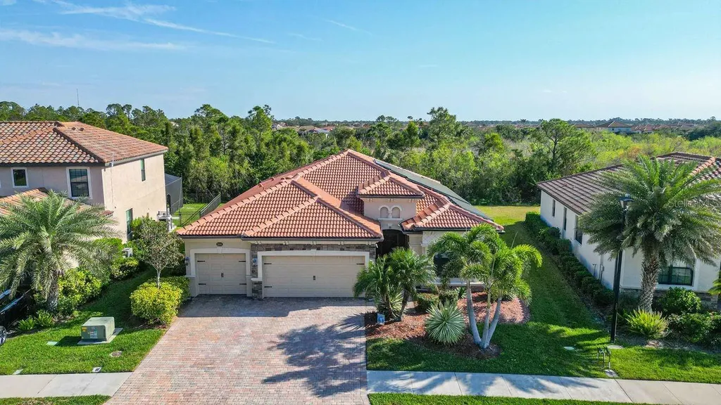 20590 Granlago Drive Venice FL 34293