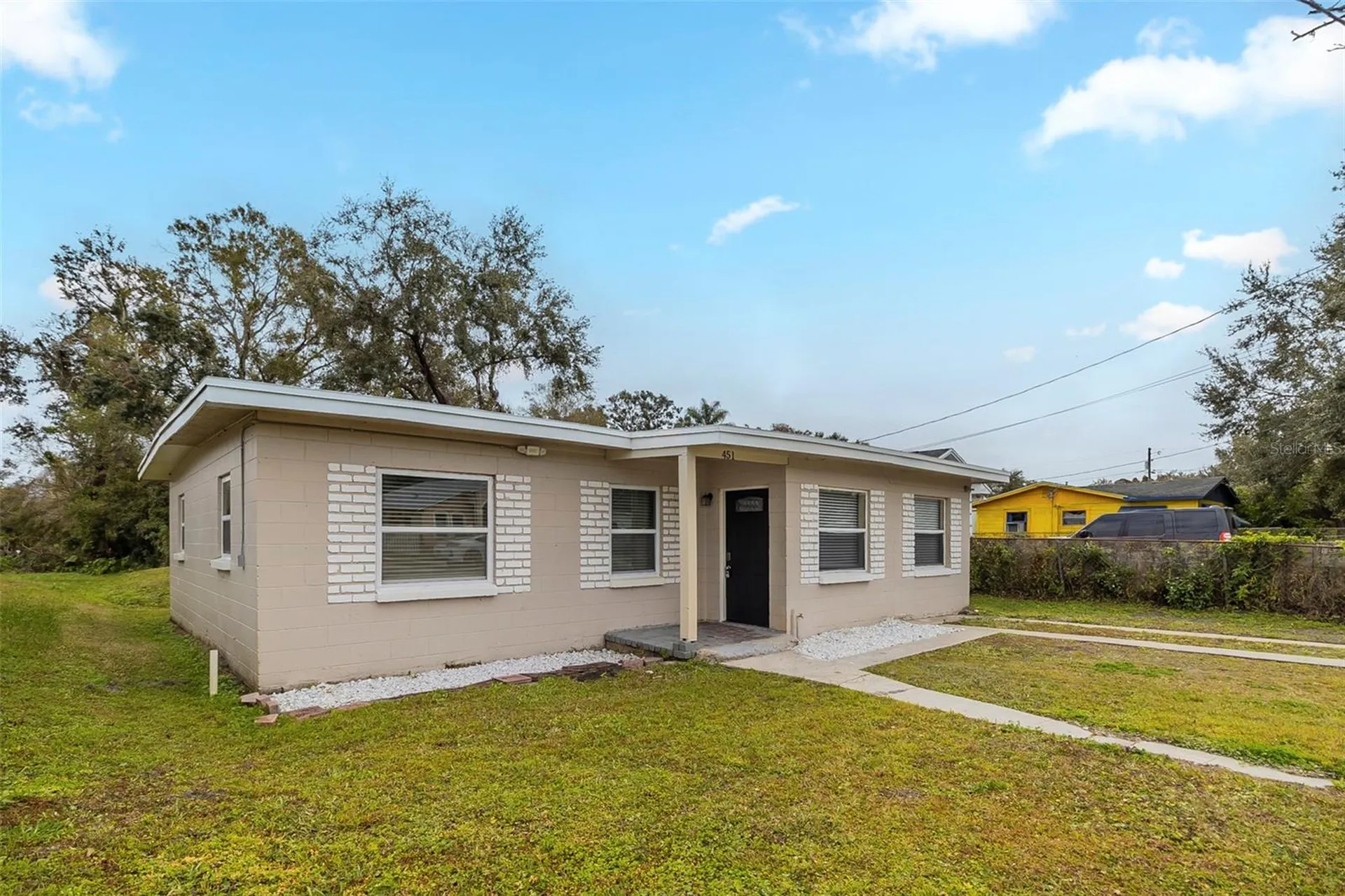 451 Rogers Street Orlando FL 32811