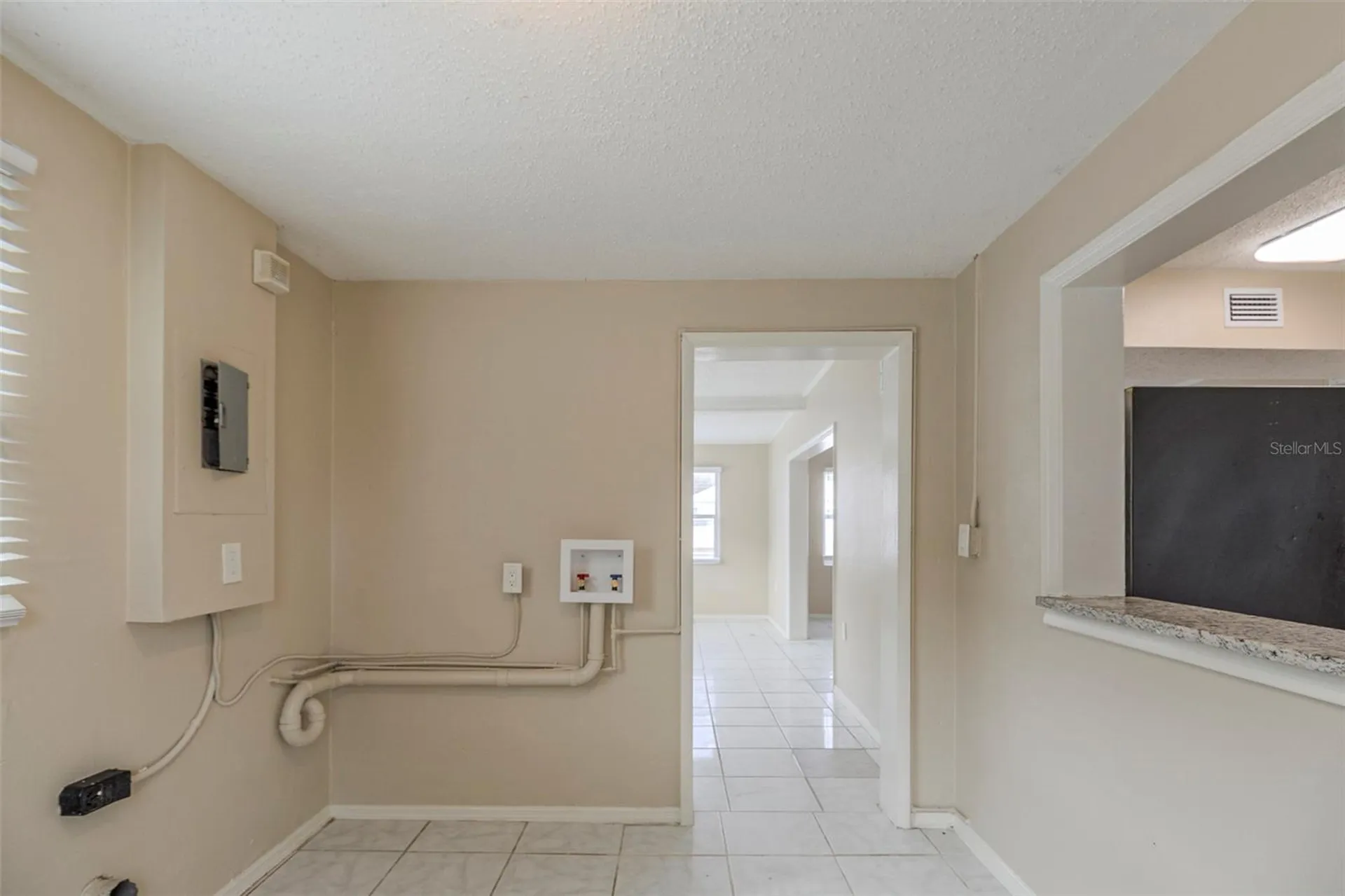 451 Rogers Street Orlando FL 32811