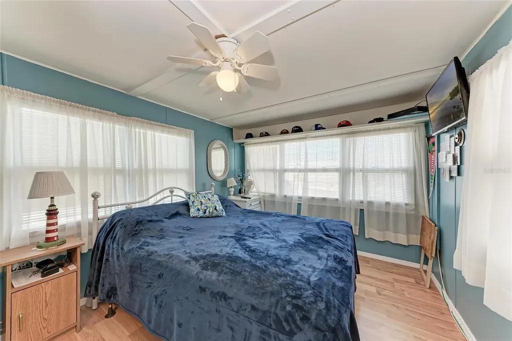 1610 Iowa Avenue Bradenton FL 34207