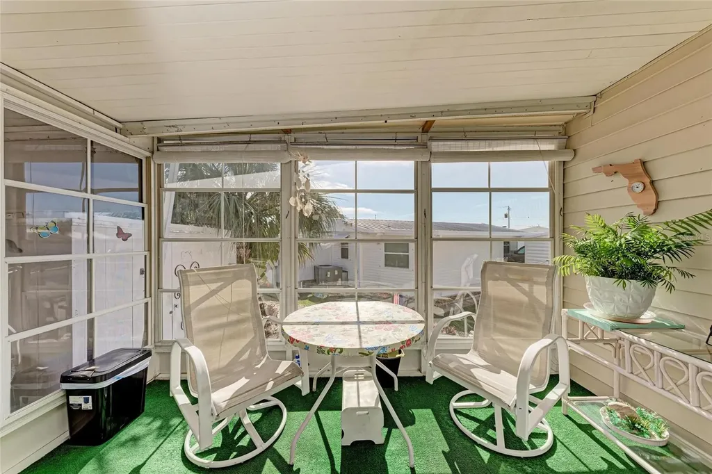 1610 Iowa Avenue Bradenton FL 34207