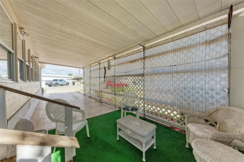 1610 Iowa Avenue Bradenton FL 34207