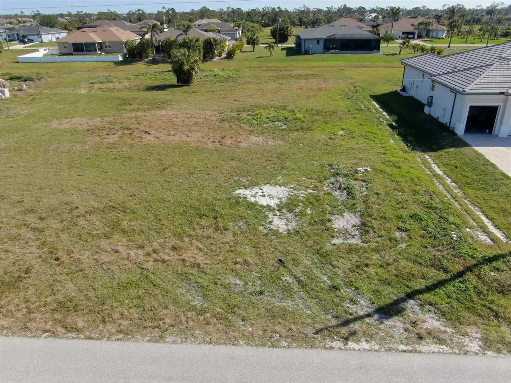 191 Rotonda Boulevard S Rotonda West FL 33947