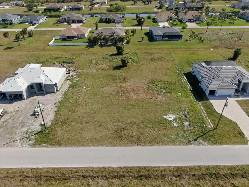 191 Rotonda Boulevard S Rotonda West FL 33947