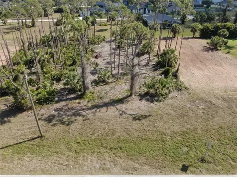 283 Rotonda Boulevard S Rotonda West FL 33947
