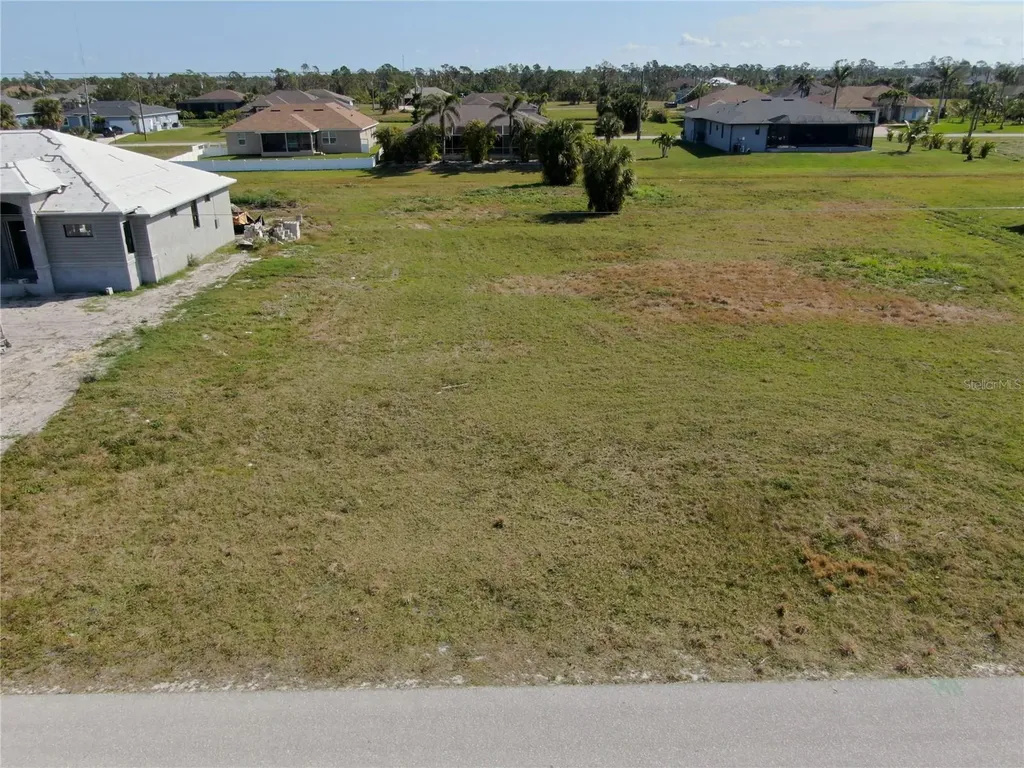 189 Rotonda Boulevard S Rotonda West FL 33947