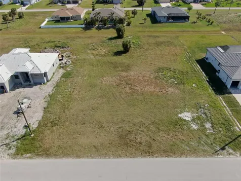 189 Rotonda Boulevard S Rotonda West FL 33947