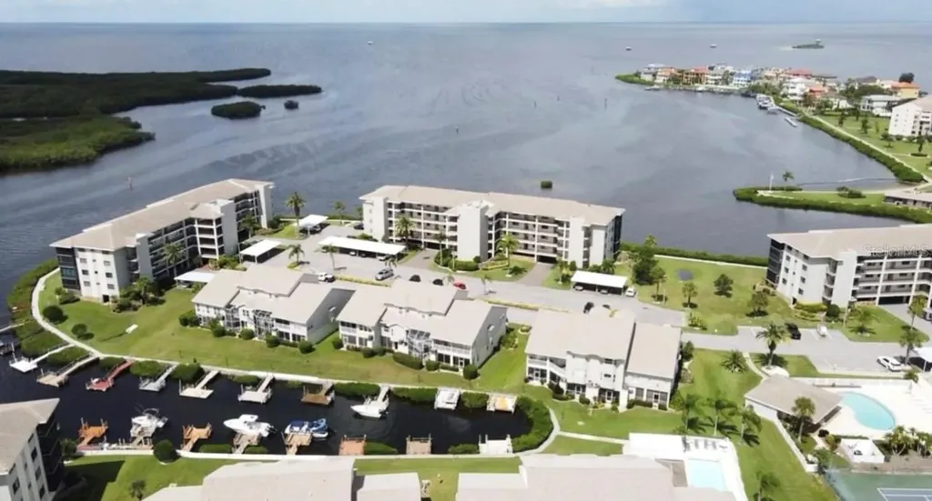 8222 Brent Street Port Richey FL 34668