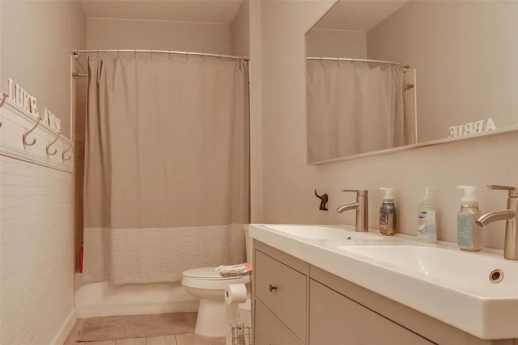 9850 Hidden Dunes Lane Orlando FL 32832
