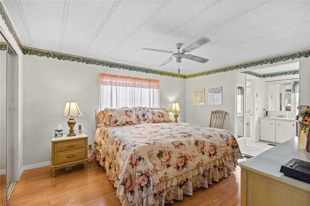 2100 Kings Highway Port Charlotte FL 33980