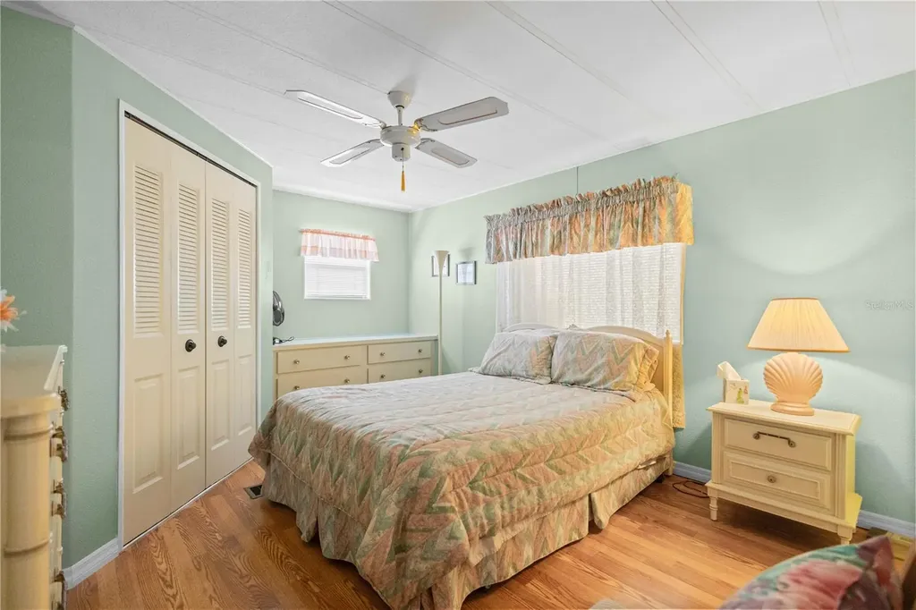 2100 Kings Highway Port Charlotte FL 33980