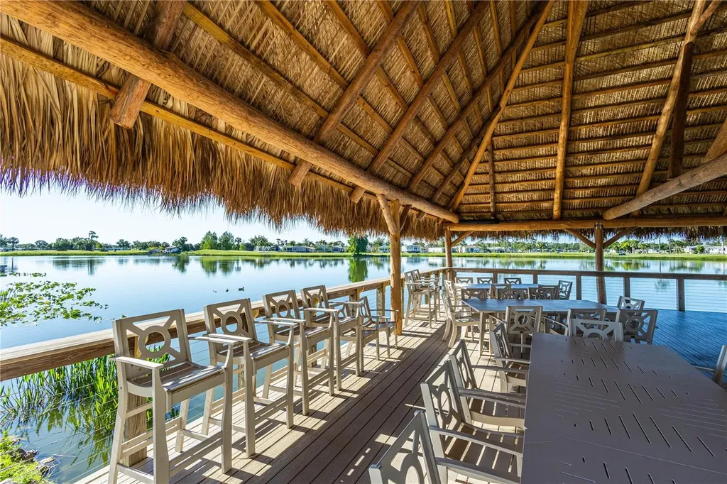 2100 Kings Highway Port Charlotte FL 33980