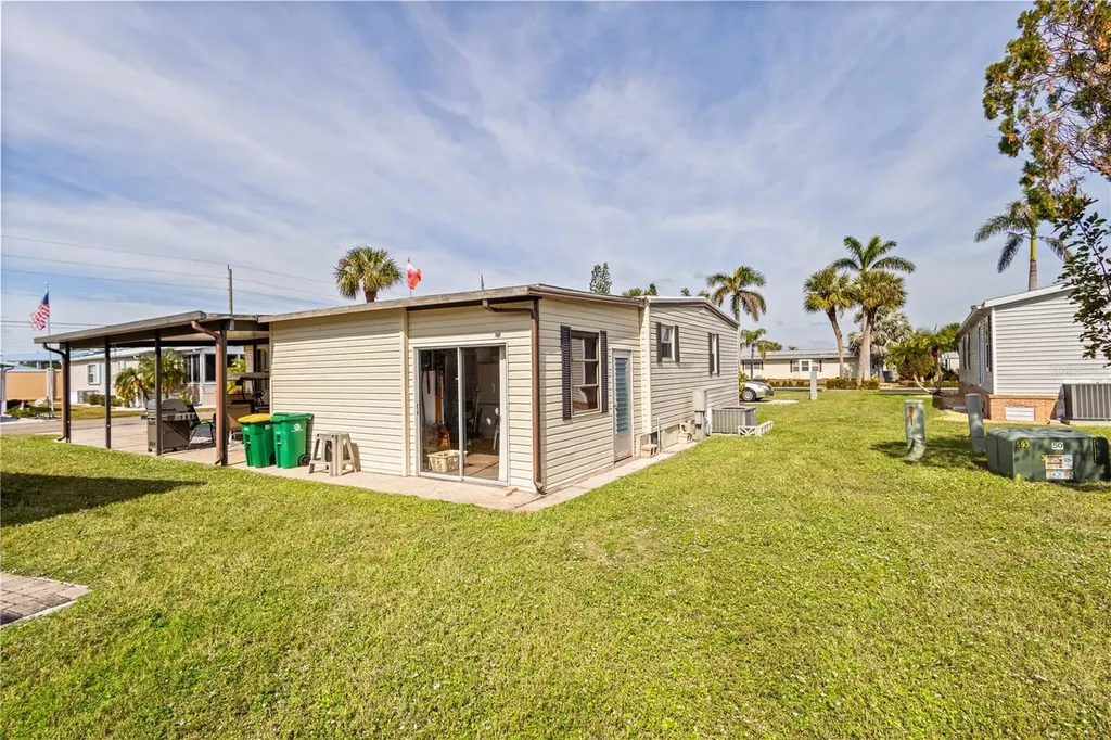 2100 Kings Highway Port Charlotte FL 33980