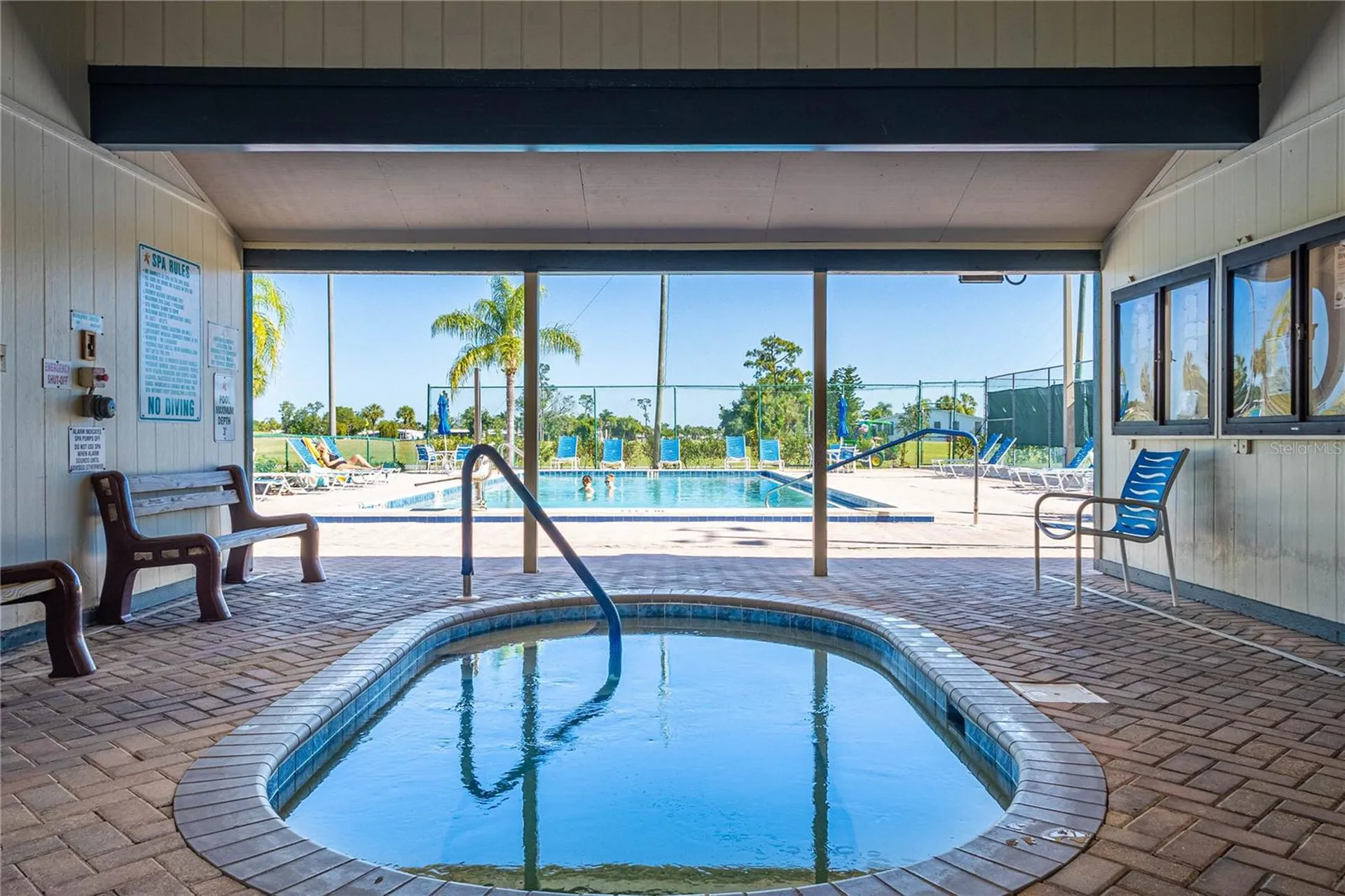 2100 Kings Highway Port Charlotte FL 33980