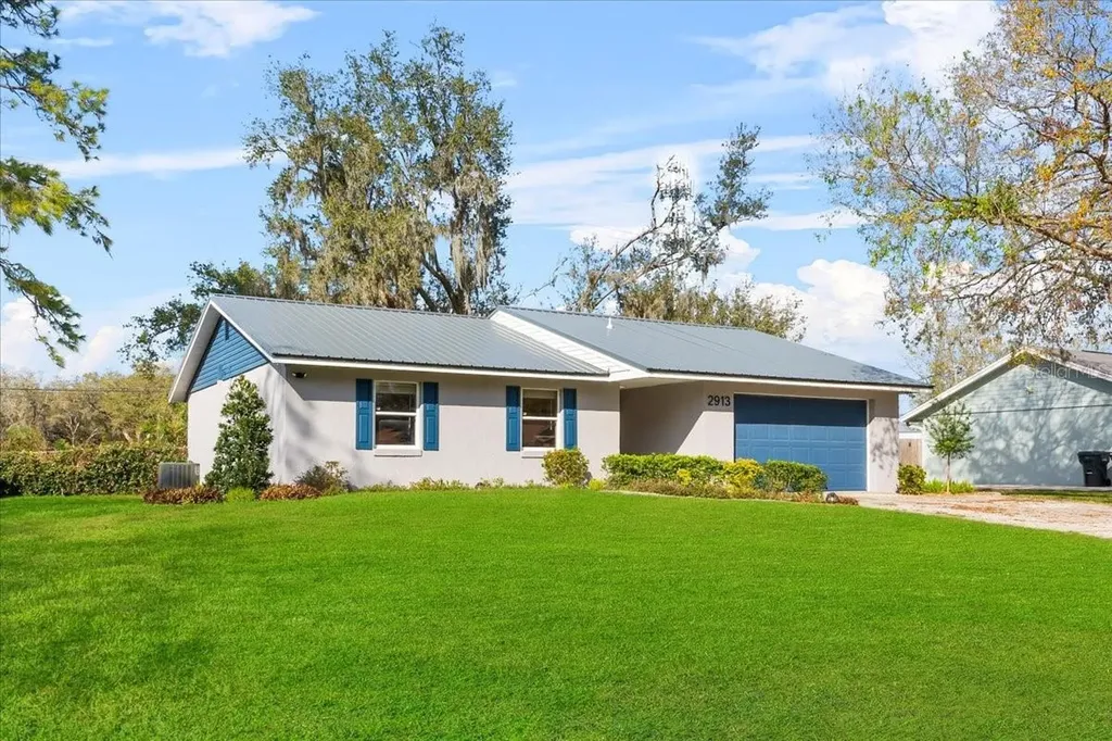 2913 Forestgreen Drive N Lakeland FL 33811