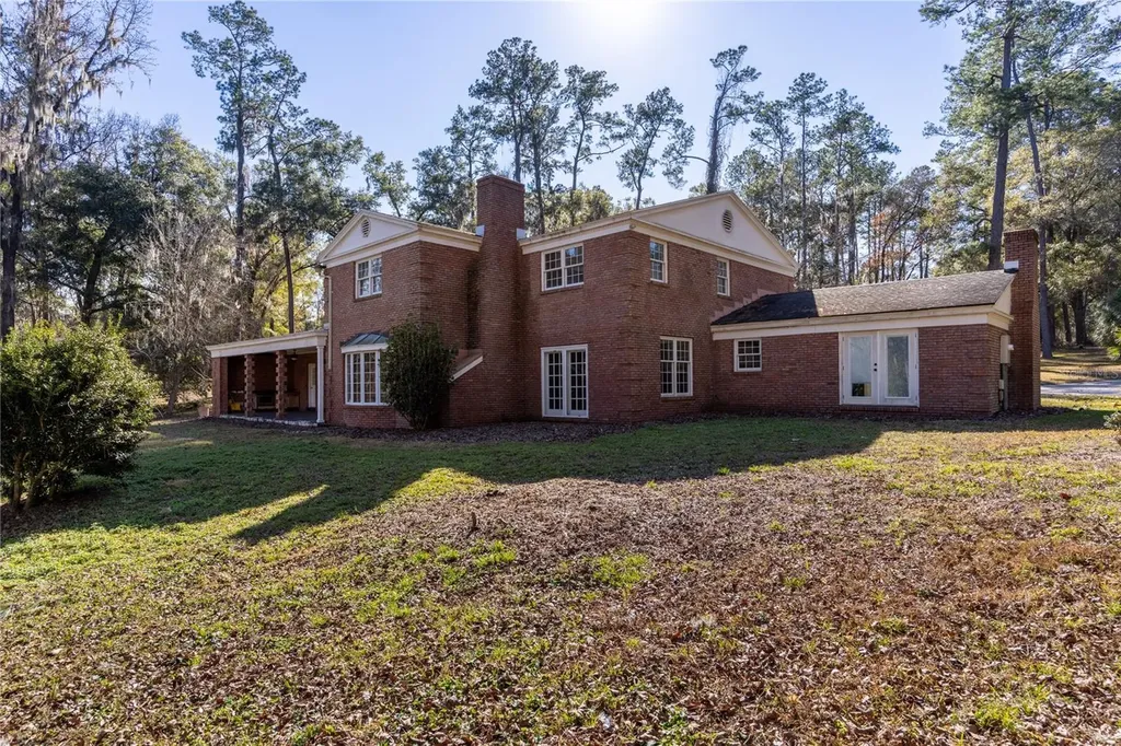 1701 NW 30th Terrace Gainesville FL 32605