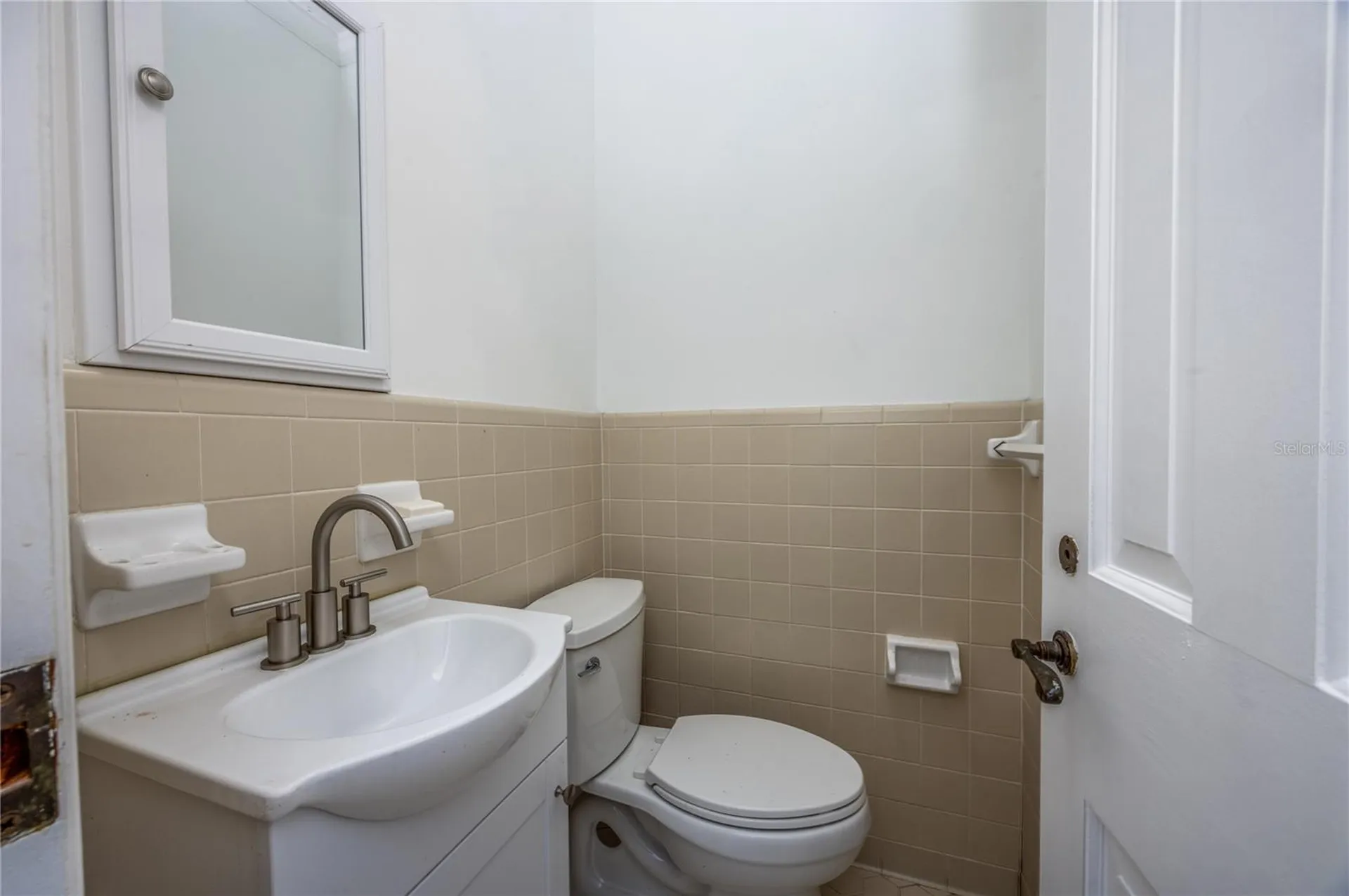 1701 NW 30th Terrace Gainesville FL 32605