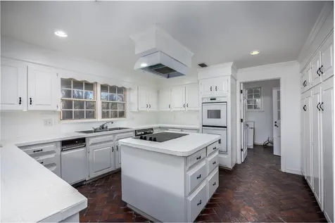 1701 NW 30th Terrace Gainesville FL 32605
