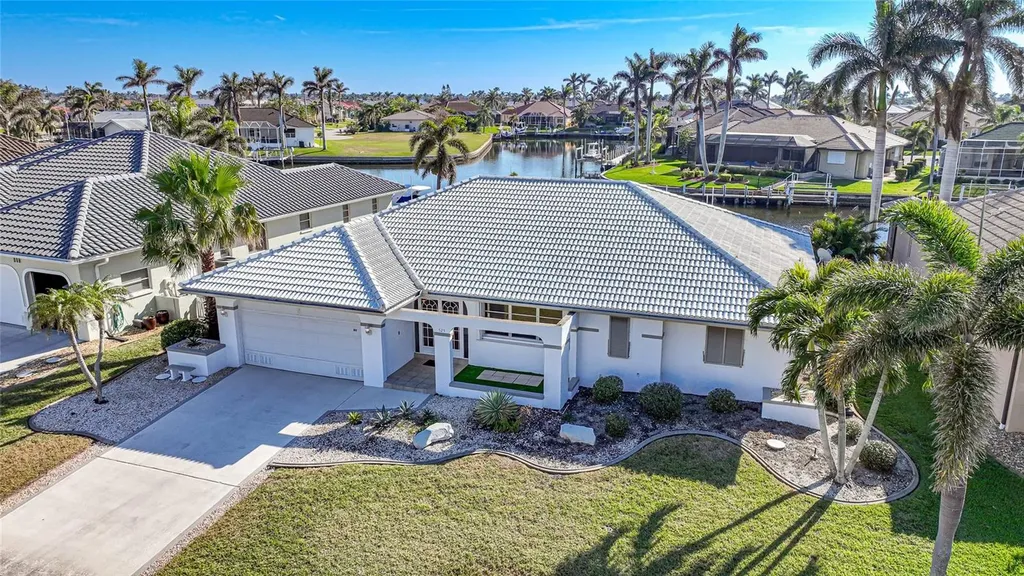 525 Port Bendres Drive Punta Gorda FL 33950