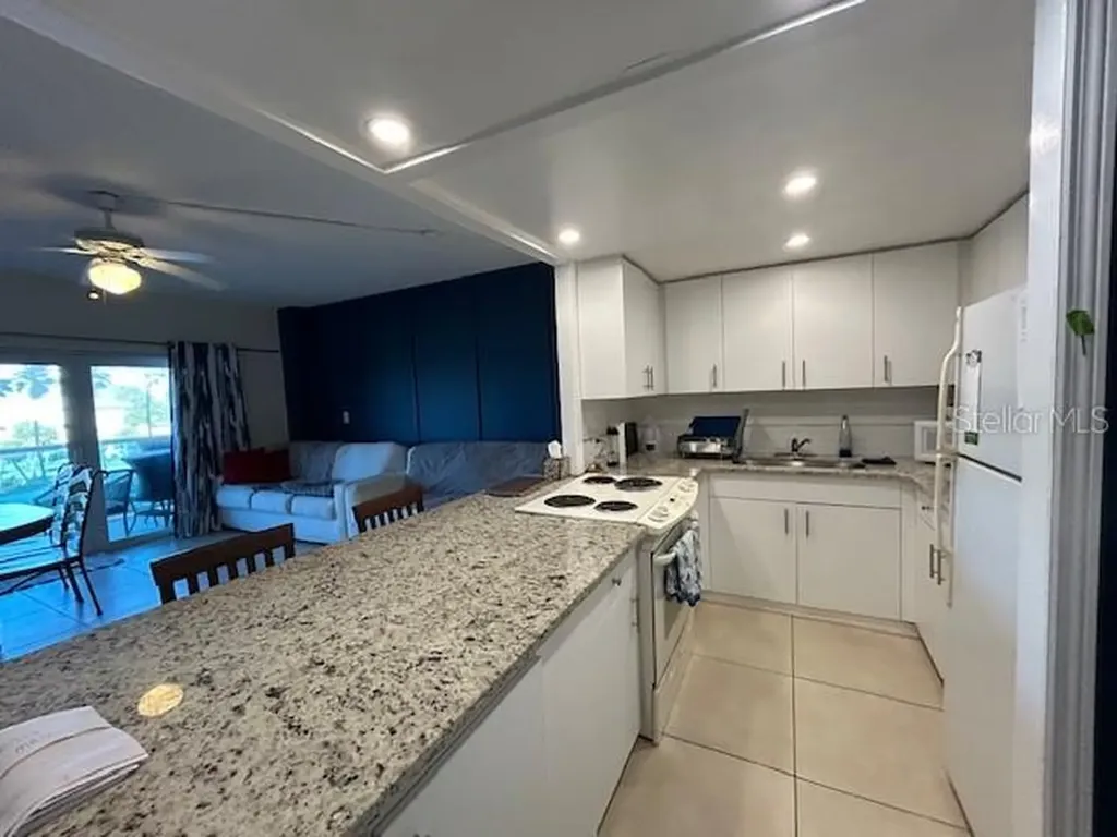 880 Mandalay Avenue Clearwater Beach FL 33767
