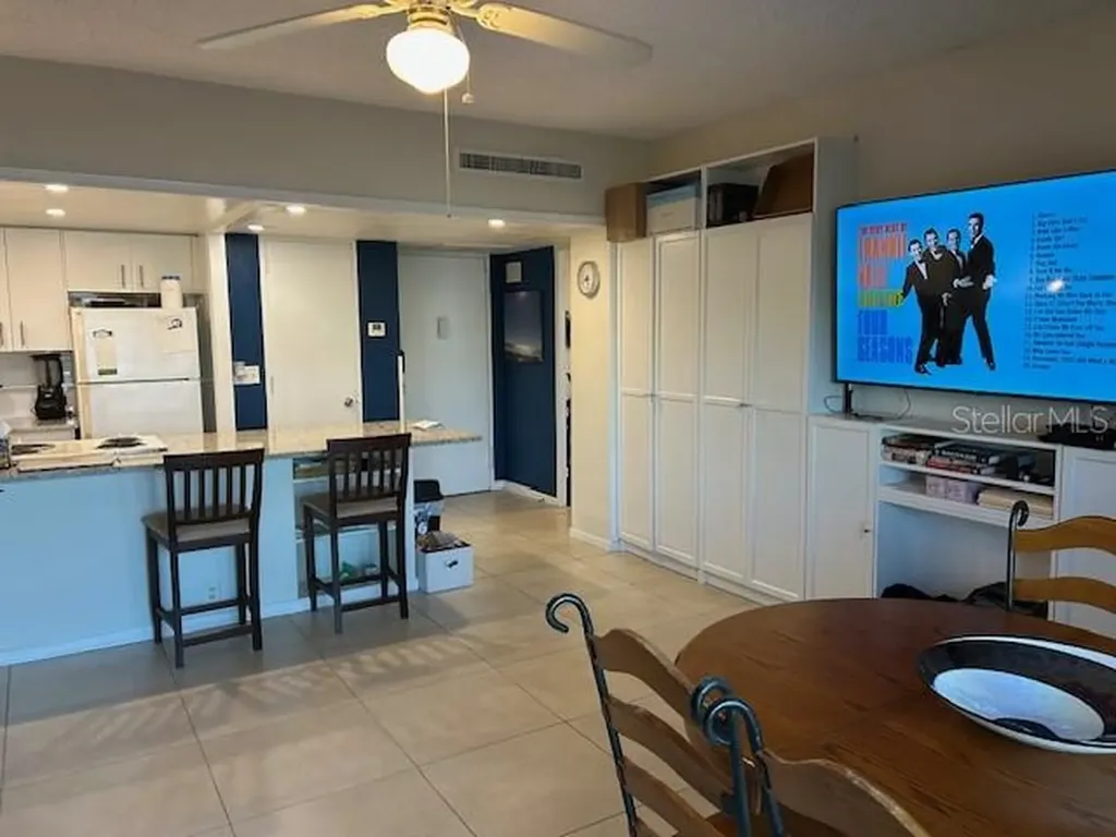 880 Mandalay Avenue Clearwater Beach FL 33767