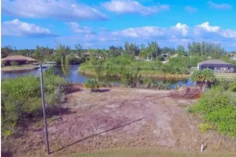 15642 Applewhite Circle Port Charlotte FL 33981