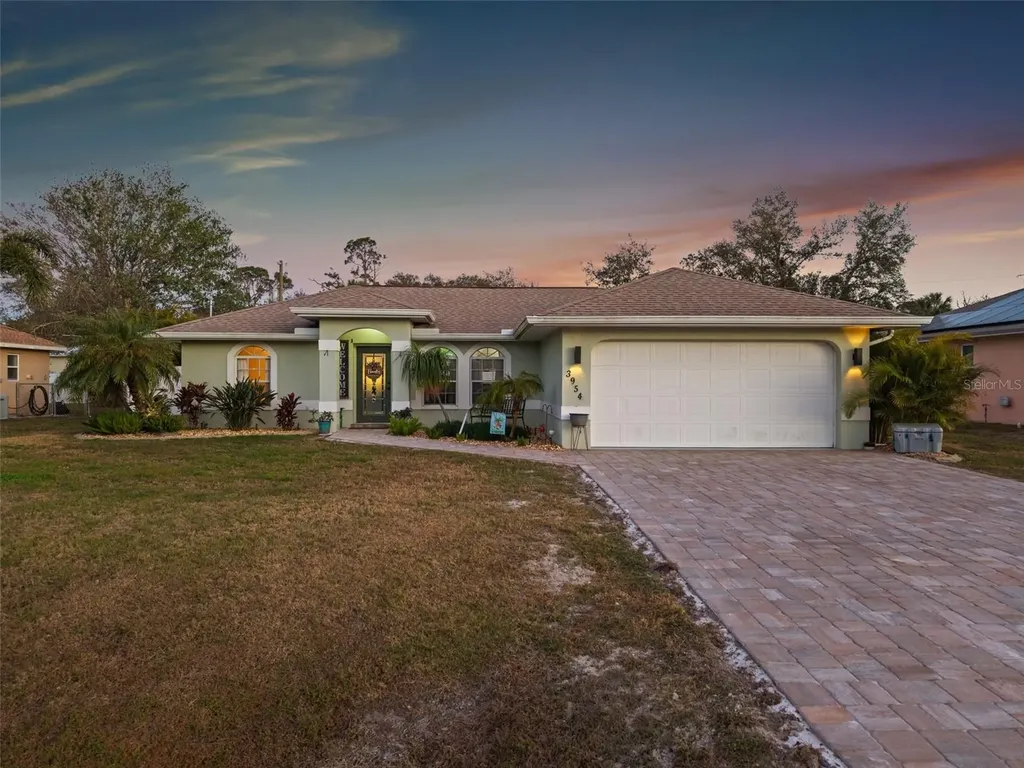 3954 S Chamberlain Boulevard North Port FL 34286