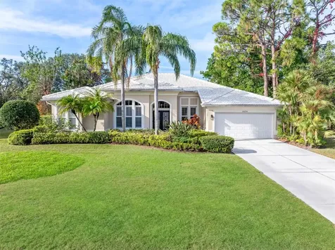 8624 Woodbriar Drive Sarasota FL 34238