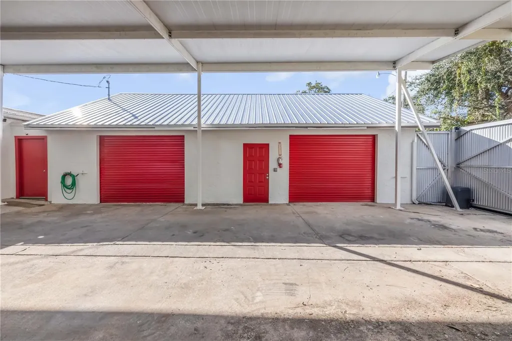 208 Magnolia Street New Smyrna Beach FL 32168