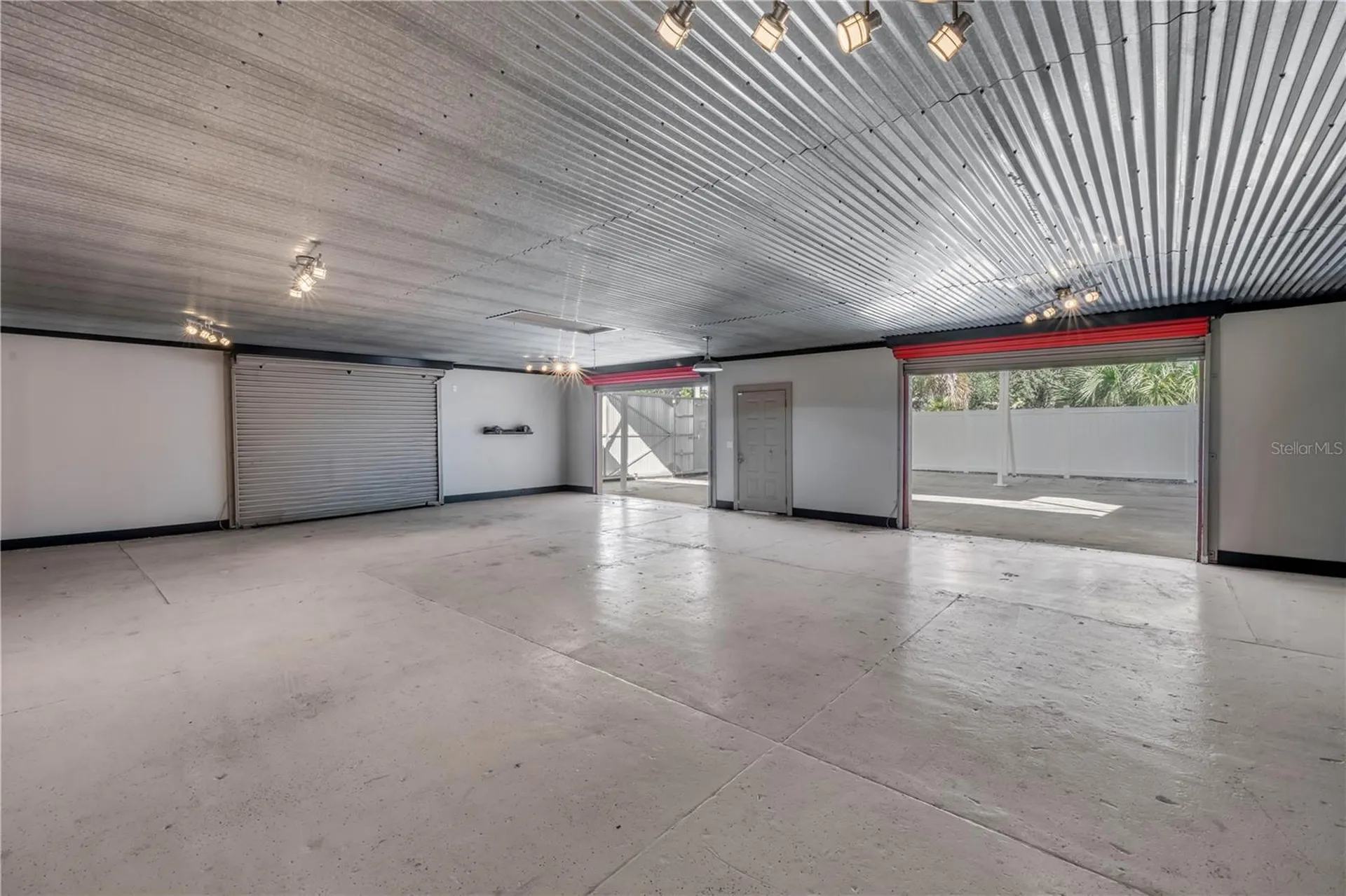 208 Magnolia Street New Smyrna Beach FL 32168