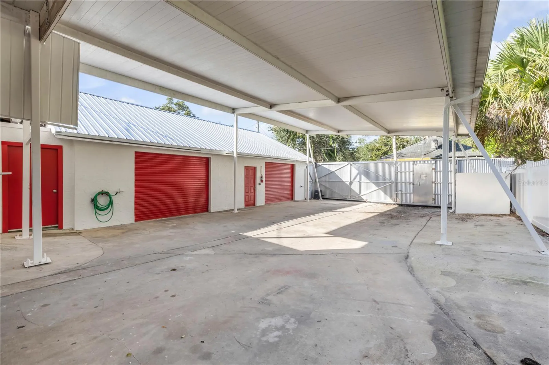 208 Magnolia Street New Smyrna Beach FL 32168