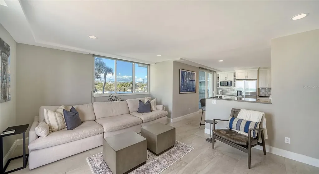 4822 Ocean Boulevard Sarasota FL 34242