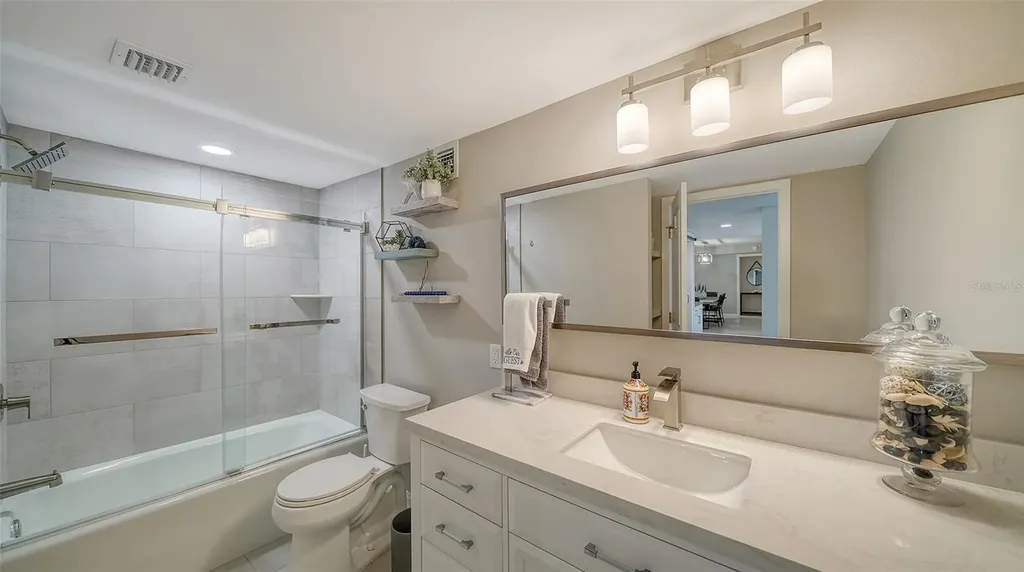 4822 Ocean Boulevard Sarasota FL 34242