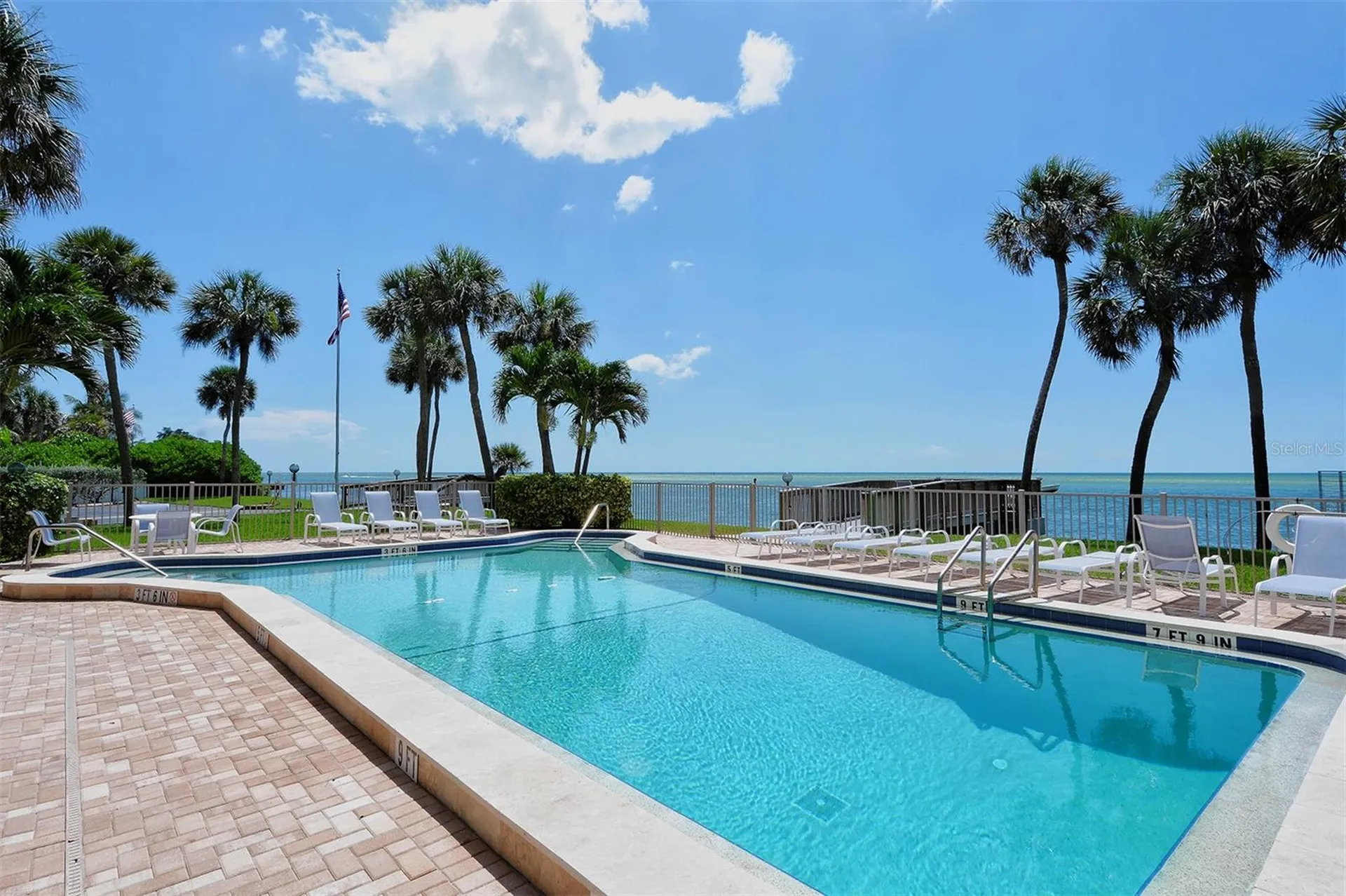 4822 Ocean Boulevard Sarasota FL 34242