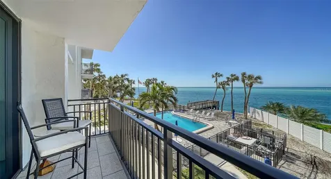 4822 Ocean Boulevard Sarasota FL 34242