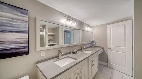 4822 Ocean Boulevard Sarasota FL 34242