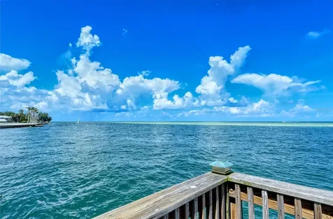 4822 Ocean Boulevard Sarasota FL 34242