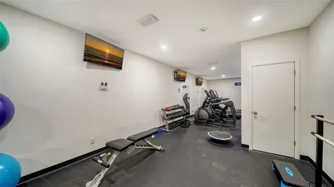 4822 Ocean Boulevard Sarasota FL 34242