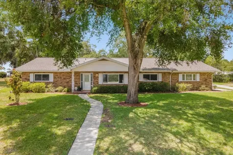 134 W Sunset Street Groveland FL 34736
