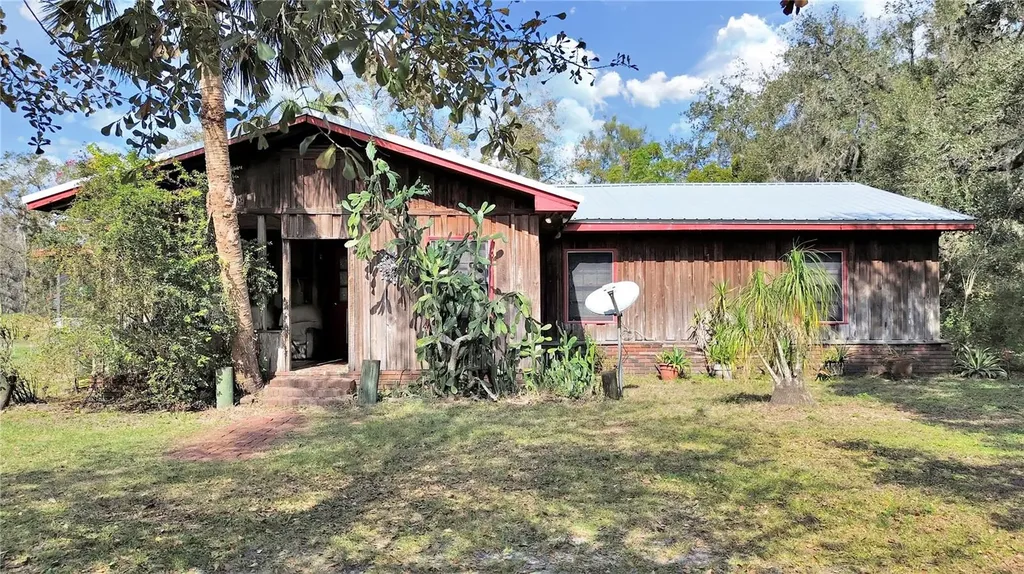 4001 Keene Road Plant City FL 33565