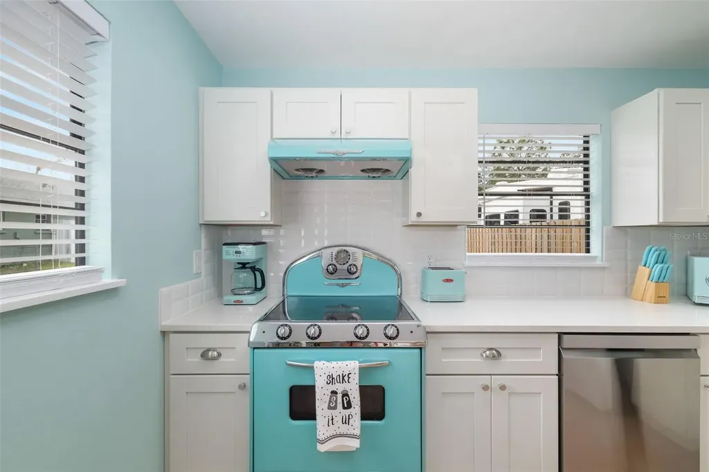 3200 Tobero Lane Sarasota FL 34235