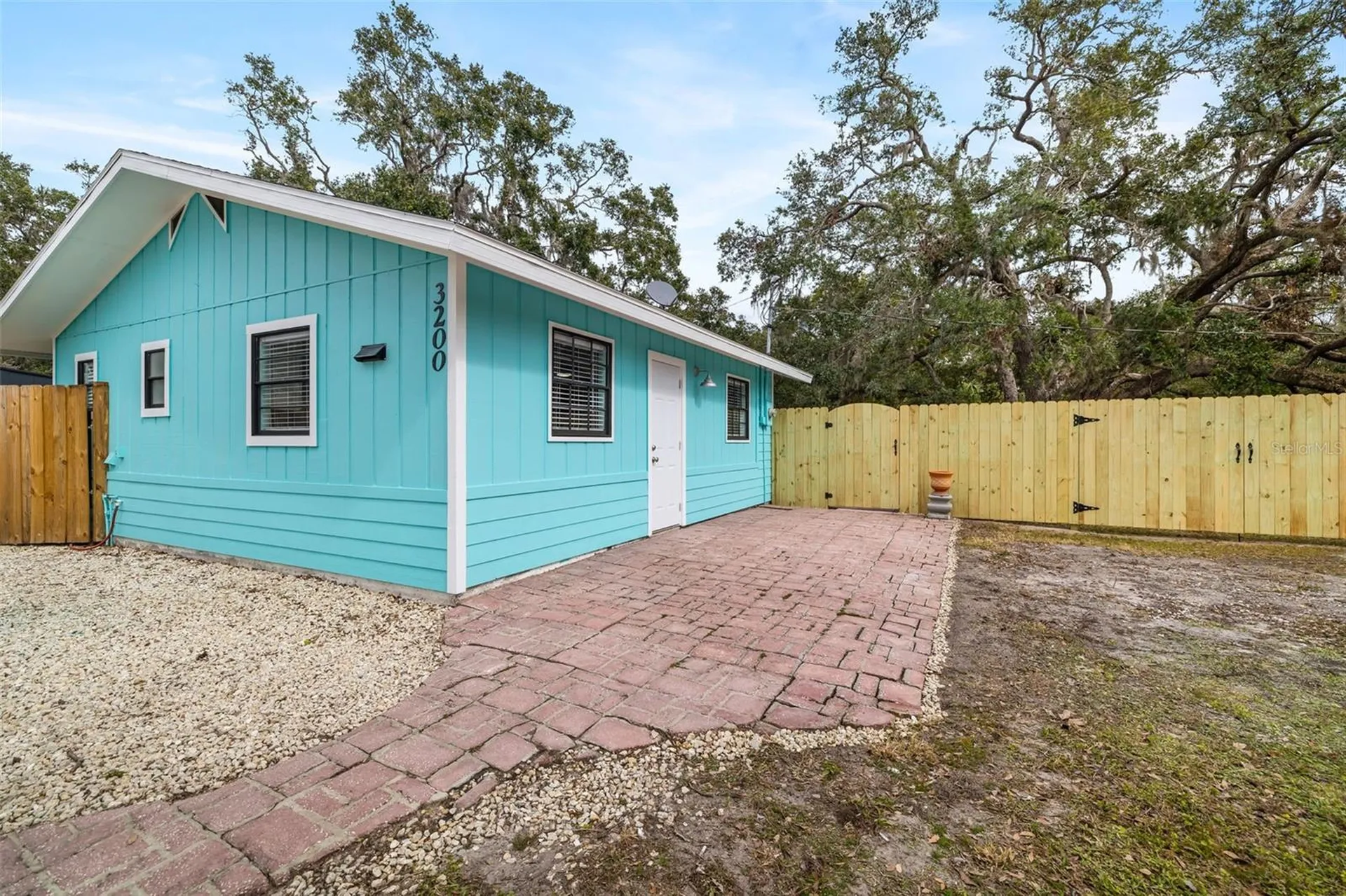 3200 Tobero Lane Sarasota FL 34235