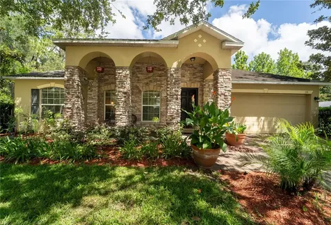 101 Los Arbor Drive Deland FL 32724