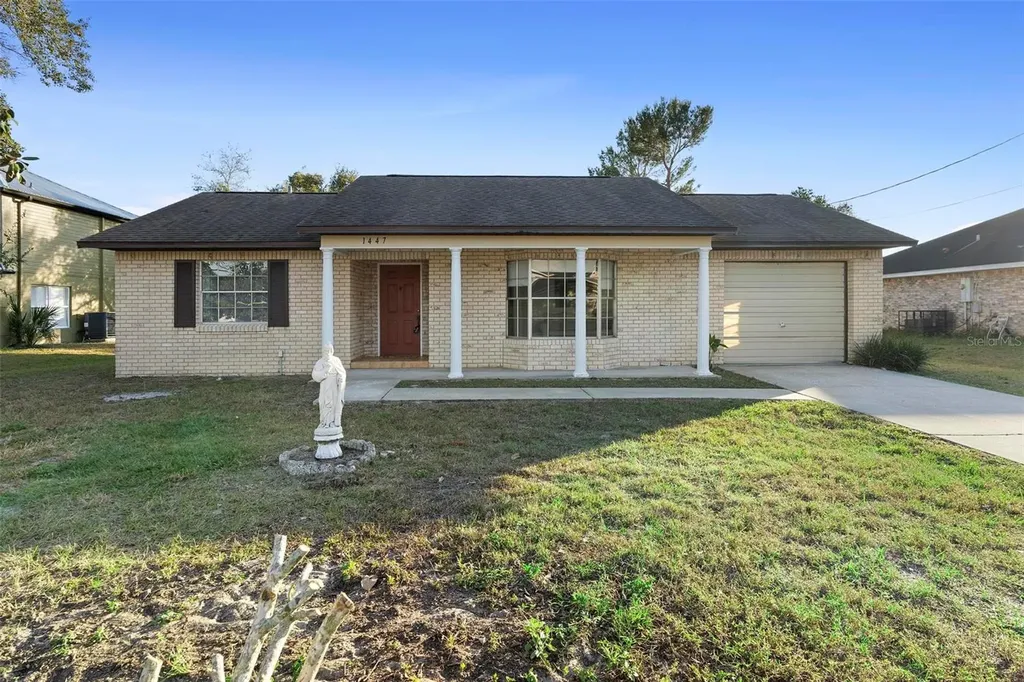 1447 Malaluka Street Deltona FL 32725